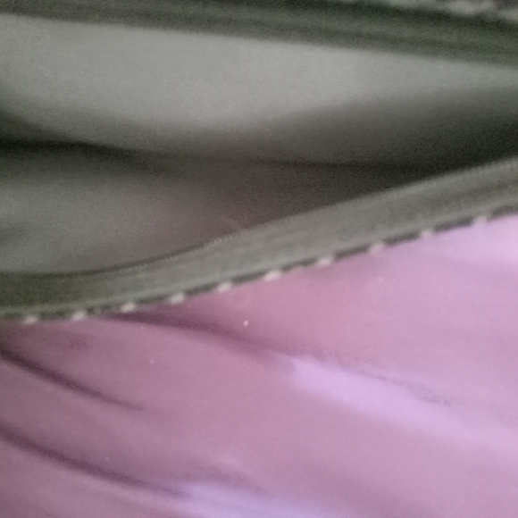 Thirty-One Black and Gray Houndstooth Wallet - Picture 2 of 3